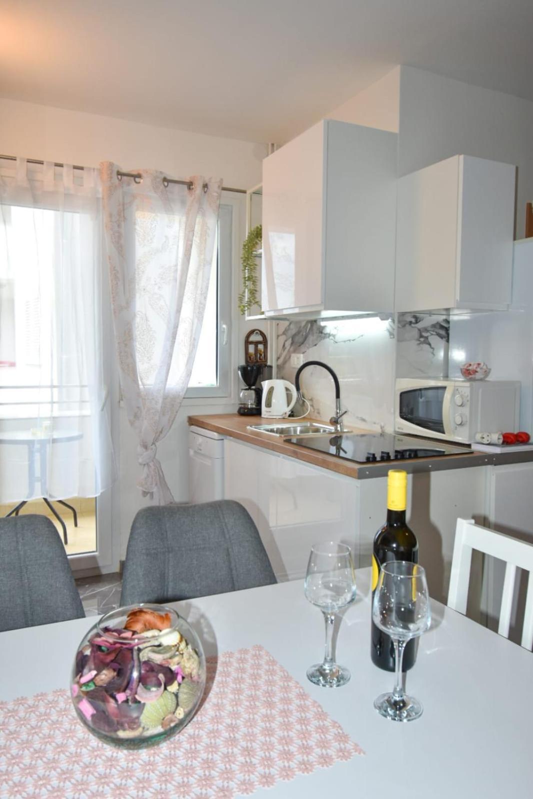 Yelena Rose West Appartement Zadar