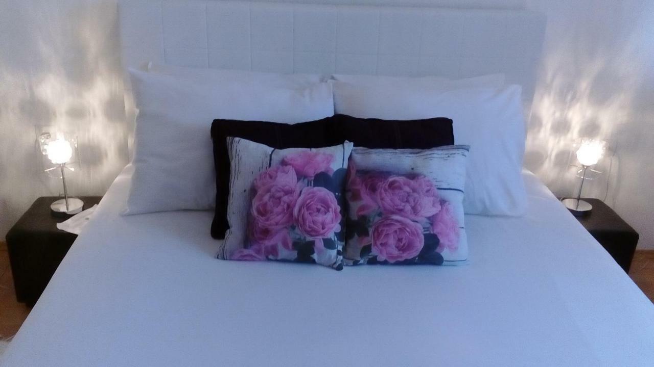 Appartement Yelena Rose West *