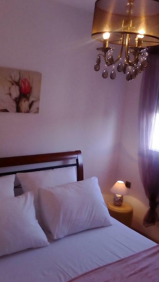 Appartement Yelena Rose West *